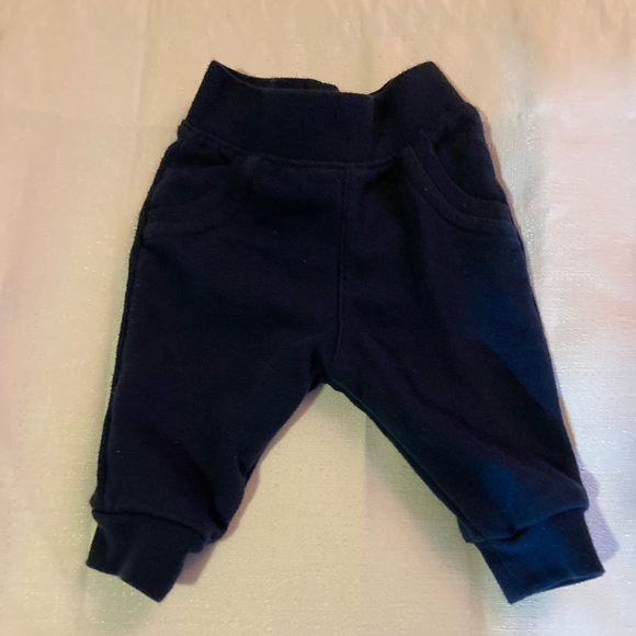 Baby Boys Bundle of 3 Pants 0-3mo - Picture 2 of 10